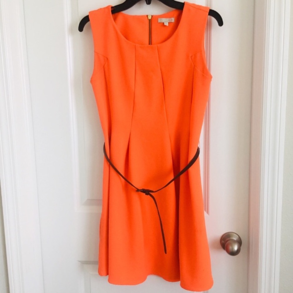 GB sleeveles orange dress with belt size junior medium